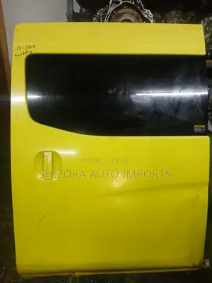 Nissan Nv350 Caravan E26 Side Sliding Door Original Ex-japan