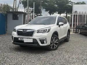 Subaru Forester 2.5i Premium AWD 2018 Pearl