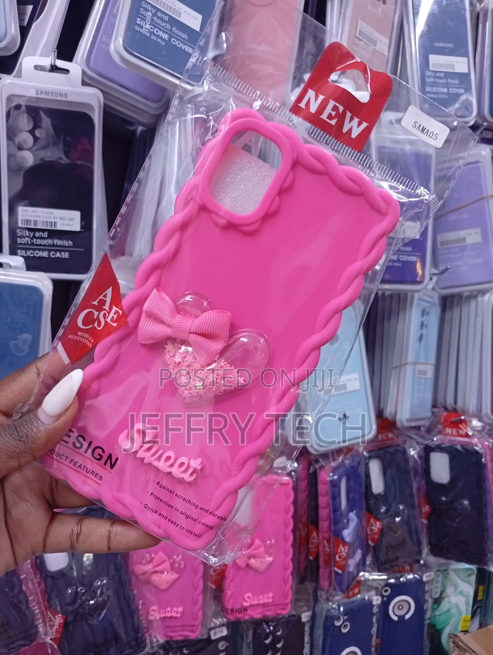 Side Texture, a Heart-Shaped Design Filled With Glitter, and a Bow.
