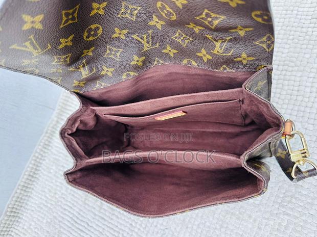 Authentic Lv Monogram Pochette Métis Handbag - thumbnail 6