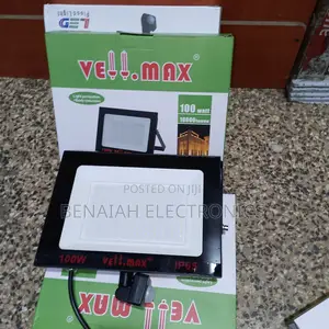 Vellmax Floodlight 100 Watts, Inbuilt Motion Sensor, High Quality Lamp