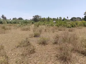 1.75 Acres| Flat| Water Electricity| Dongo Kundu Bypass| Ng'ombeni