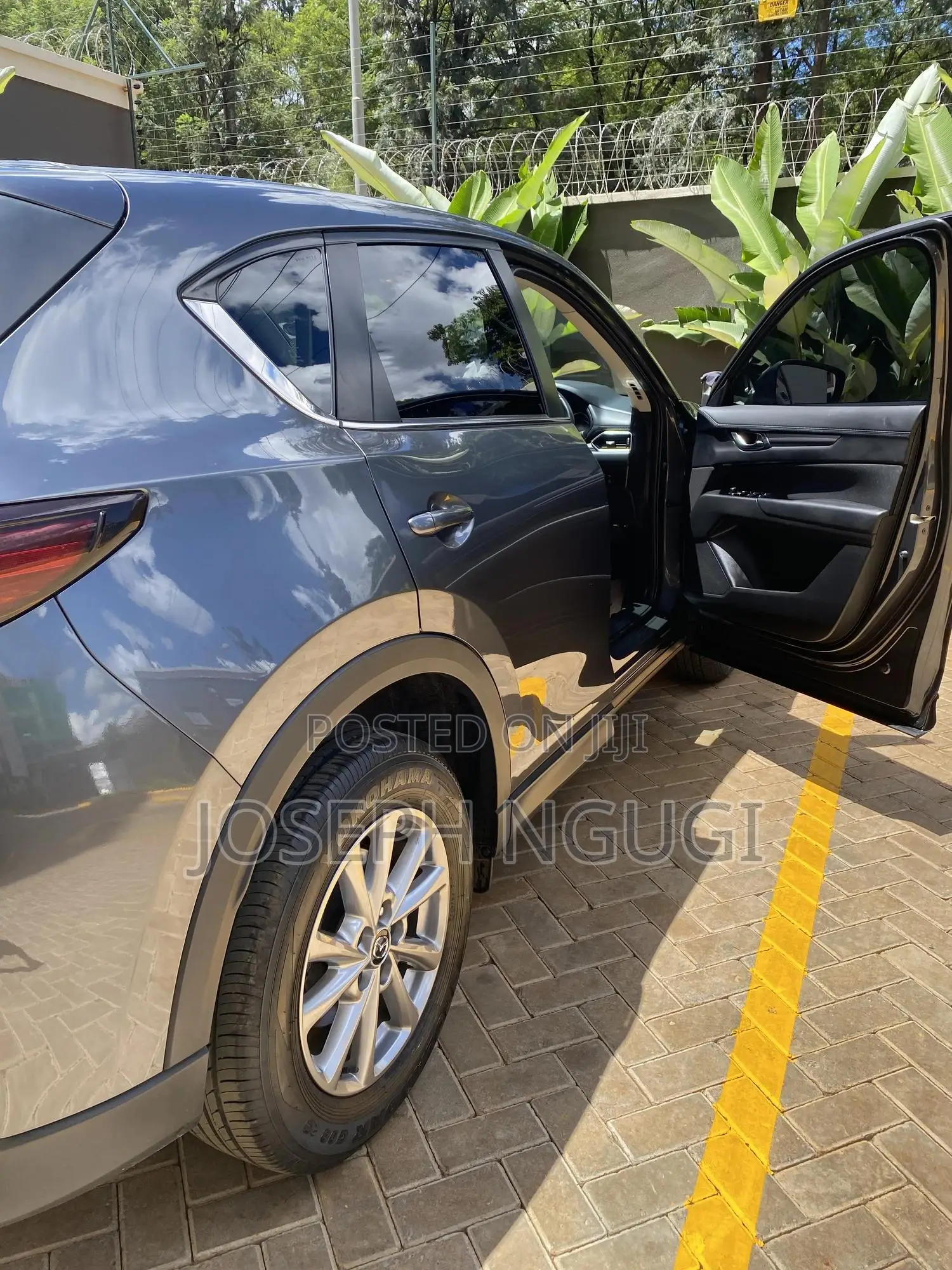 Mazda CX-5 2022 Gray
