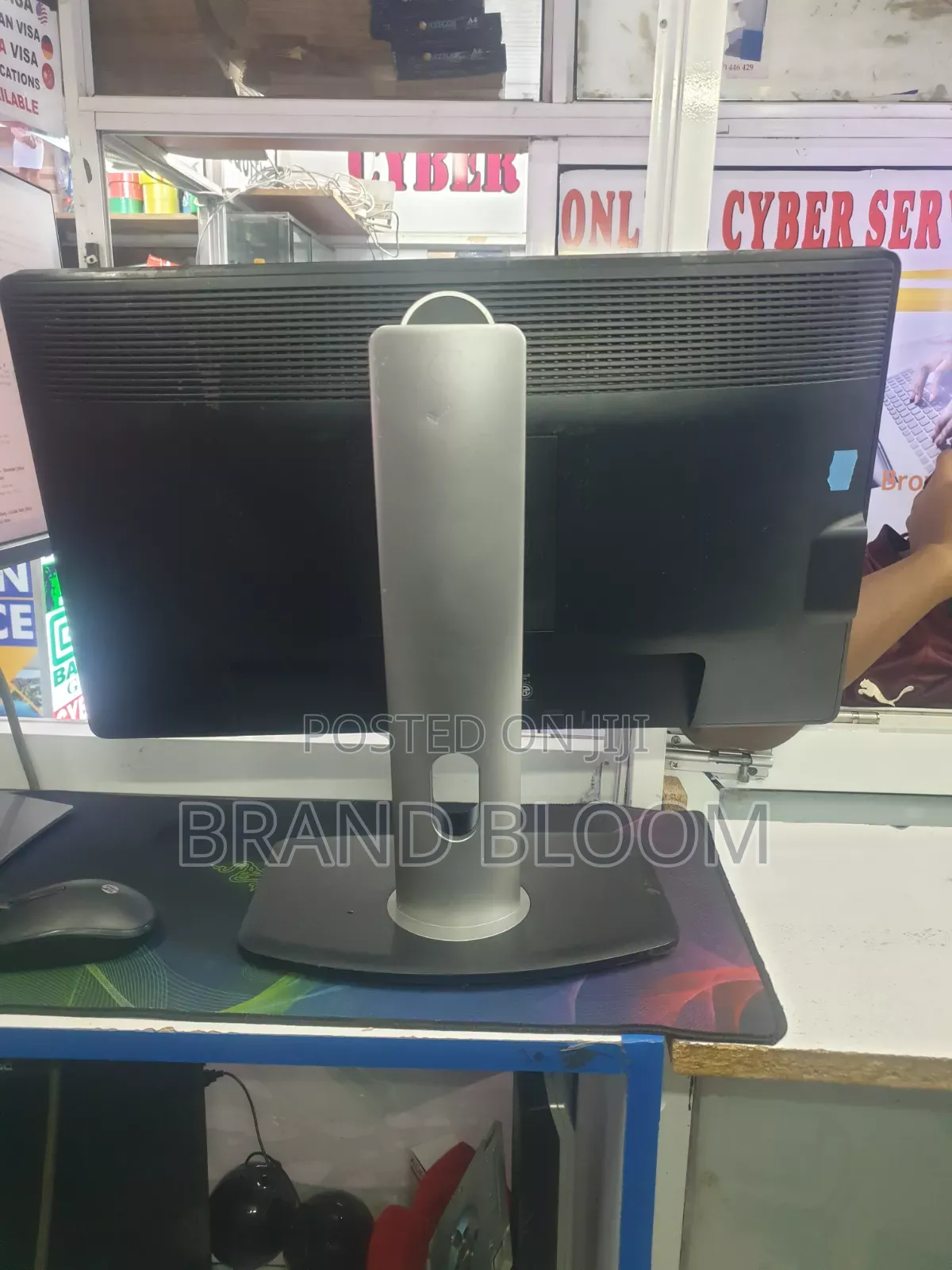 Dell 22 Inches Wide Monitor