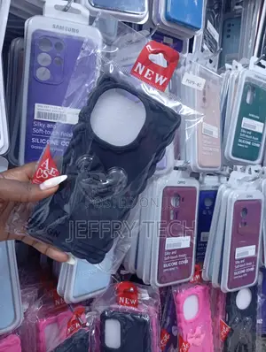 Silicone Phone Cover for a Samsung Galaxy S23 Ultra.