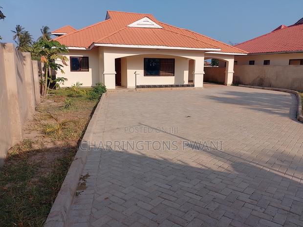 3bdrm Bungalow in Ukunda for sale