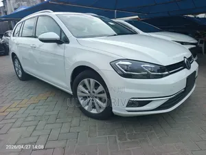 Volkswagen Golf 2019 White