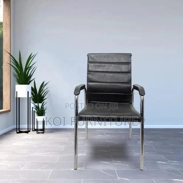 Office Chairs; Leather Visitors Welcome Desk Chairs - thumbnail 3