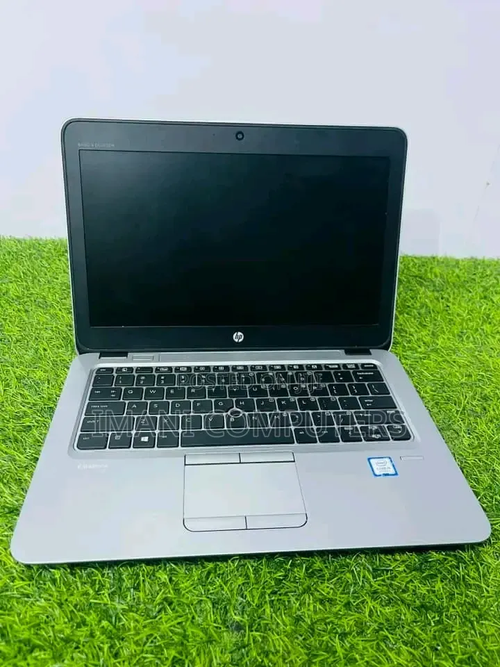 Laptop HP EliteBook 820 G4 8GB Intel Core i5 SSD 256GB