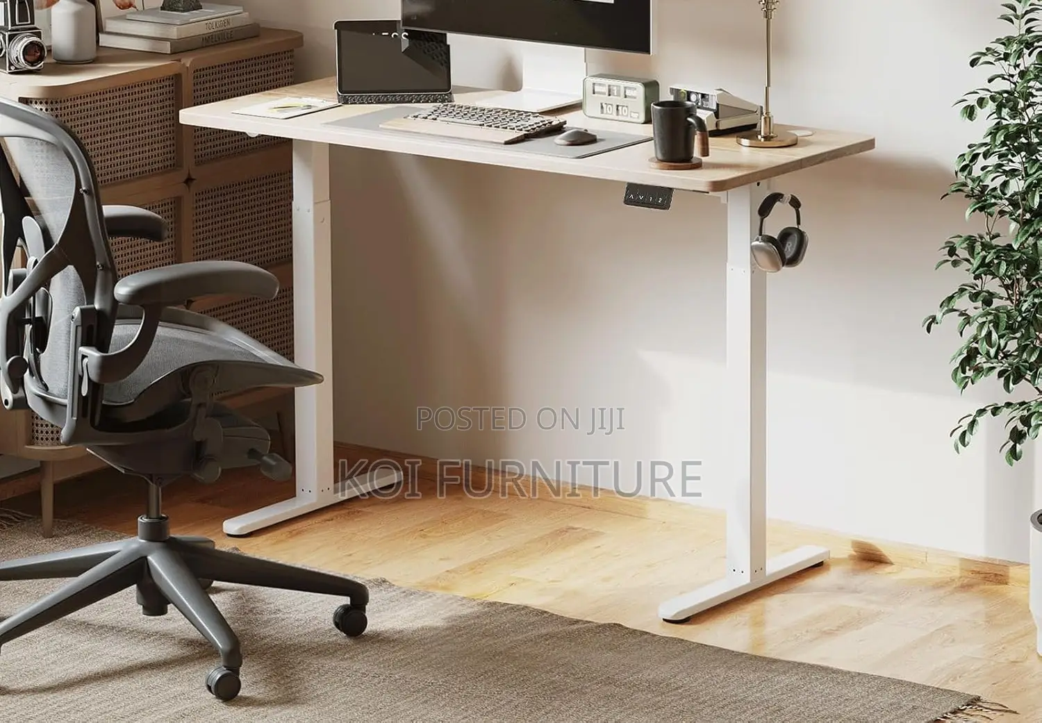 Office Desk; 1400mm Electric Adjustable Sit Stand Spacious Office Desk