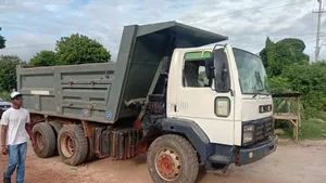 Ashoklayland Tipper