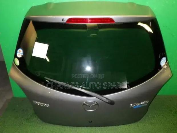 Mazda Demio 2010 Boot With Spoiler - thumbnail 3