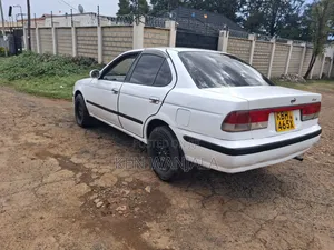 Nissan FB15 2002 White