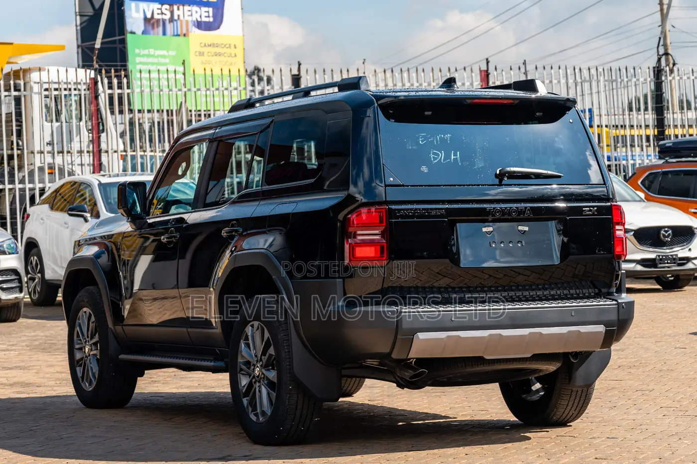 Toyota Land Cruiser Prado 2023 Black