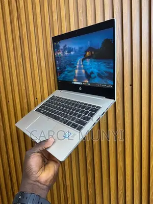 Laptop HP 430 G6 8GB Intel Core i5 SSD 256GB