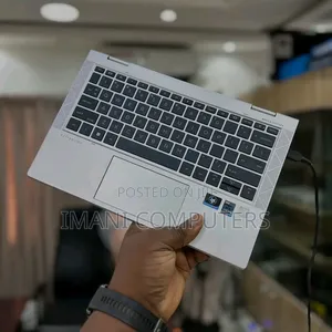 New Laptop HP EliteBook 830 G8 16GB Intel Core i5 SSD 256GB
