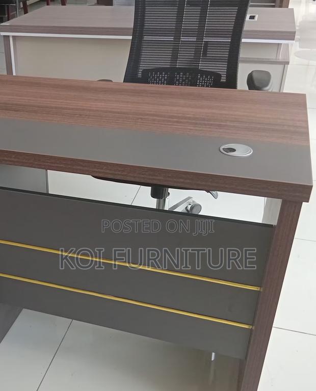 Office Desk; 1400mm Executive Office Working Desks - thumbnail 9