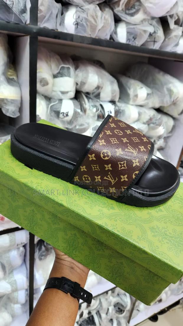 Gucci / Louis Vuitton - thumbnail 2