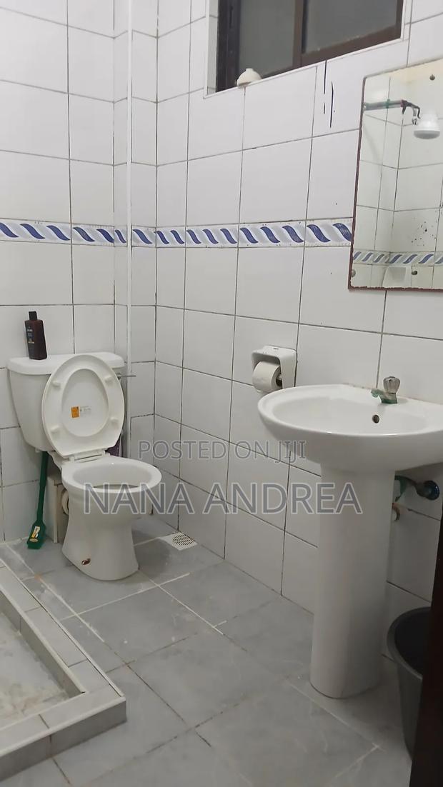 Spacious Furnished Studio in Nyali,Beach Road - thumbnail 5