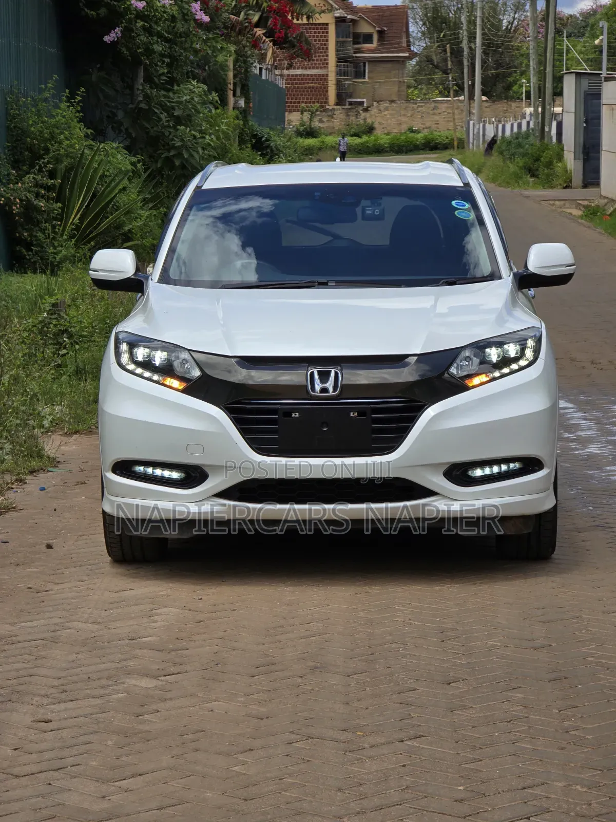 Honda Vezel 2019 White