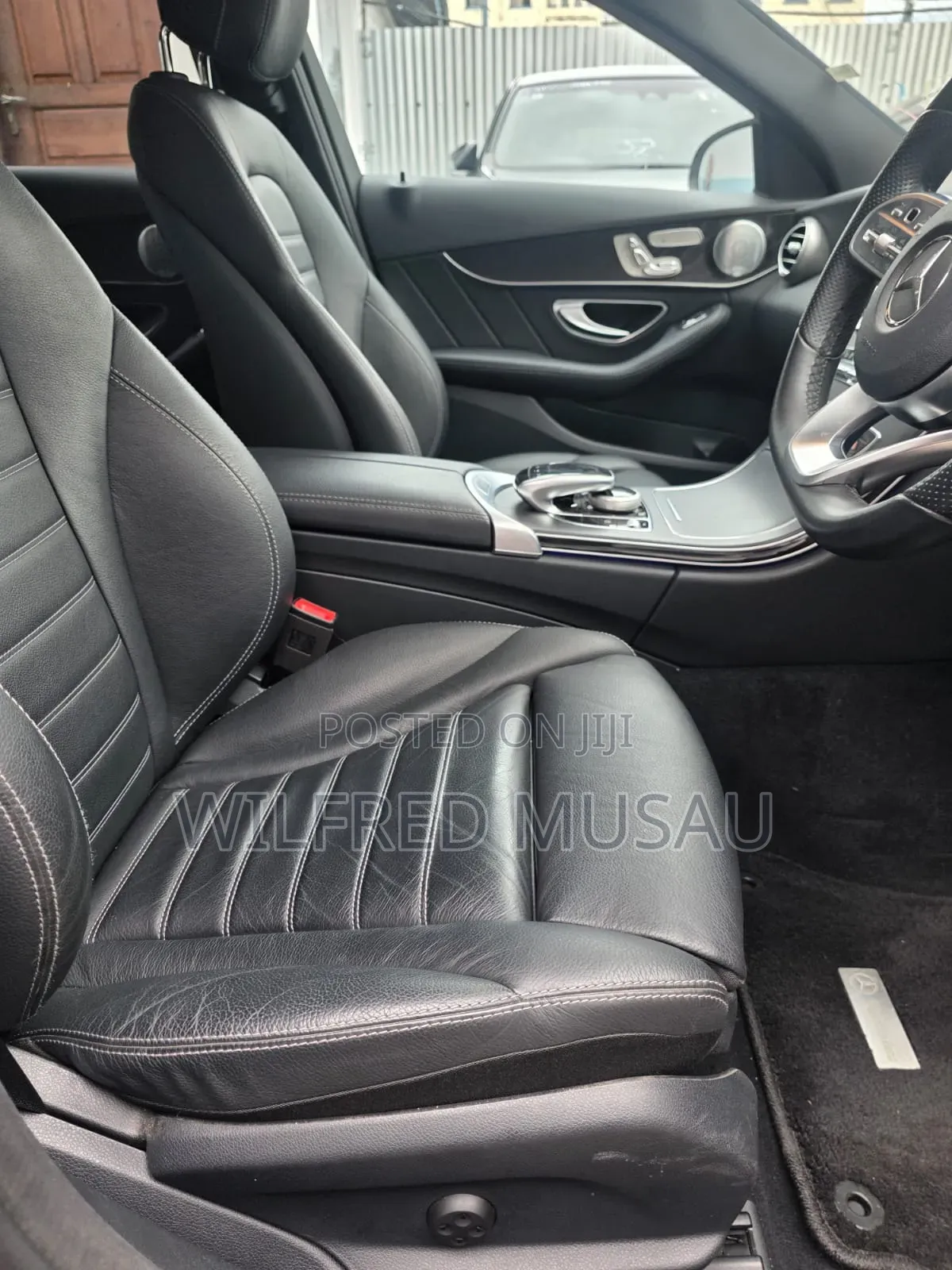 Mercedes-Benz C200 2020 Black
