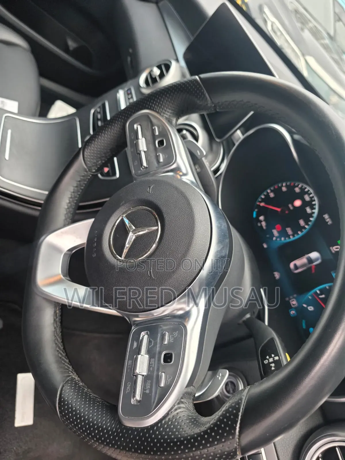 Mercedes-Benz C200 2020 Black