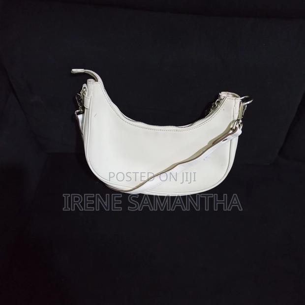 Selling Bags - thumbnail 2