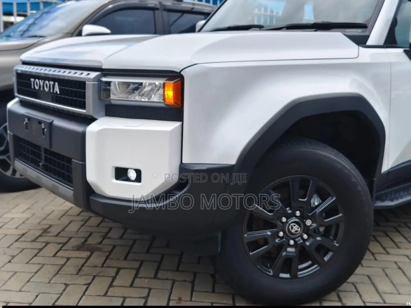 Toyota Land Cruiser Prado 2.8 2025 White