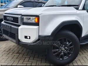 Toyota Land Cruiser Prado 2.8 2025 White