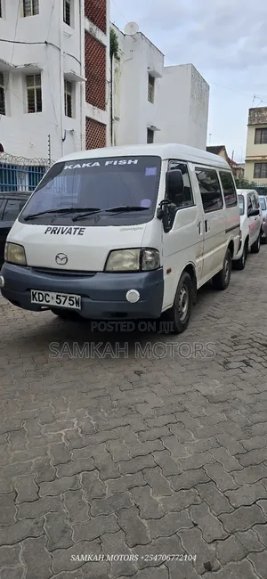 Mazda B-series 2014 White