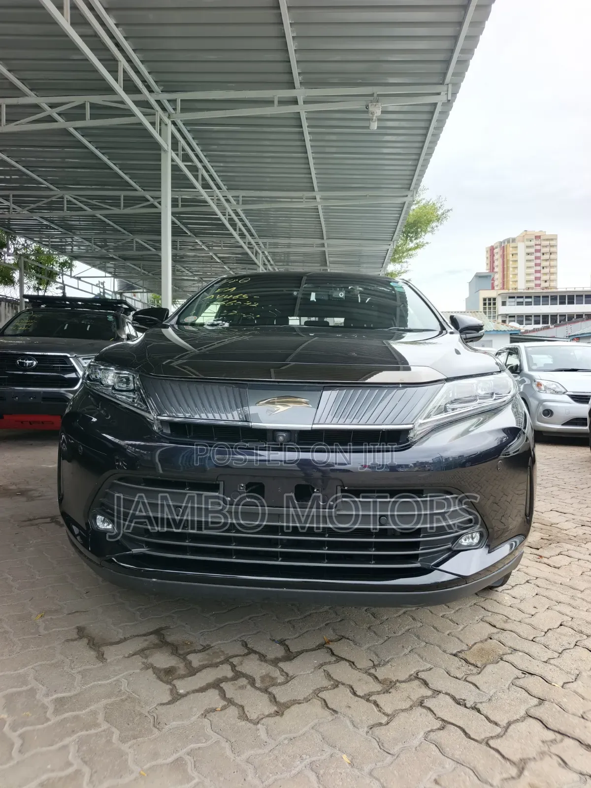 Toyota Harrier 2.5 Hybrid 4WD 2019 Purple