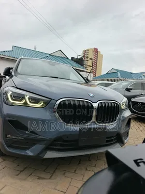 BMW X1 sDrive28i FWD 2020