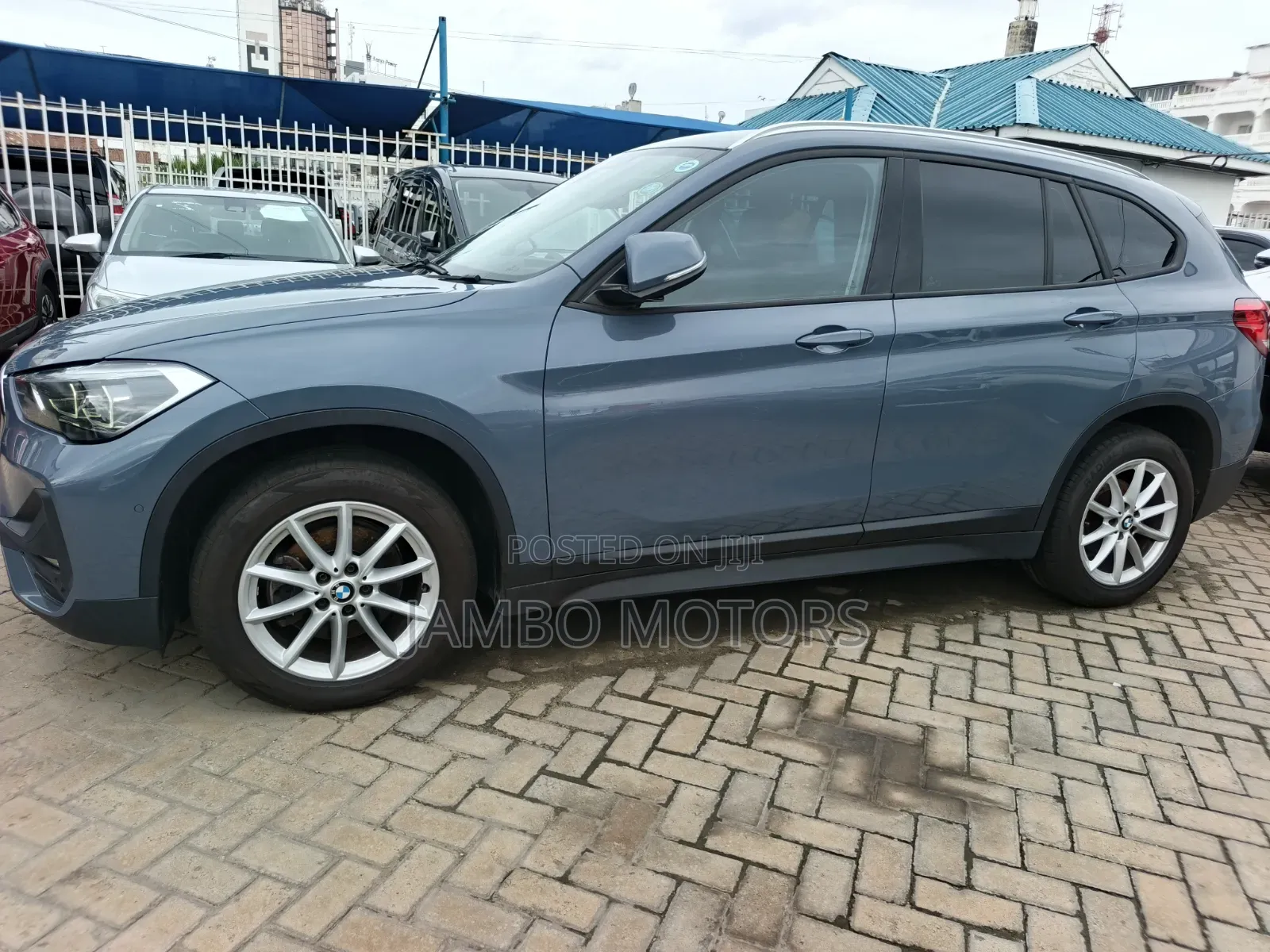 BMW X1 sDrive28i FWD 2020