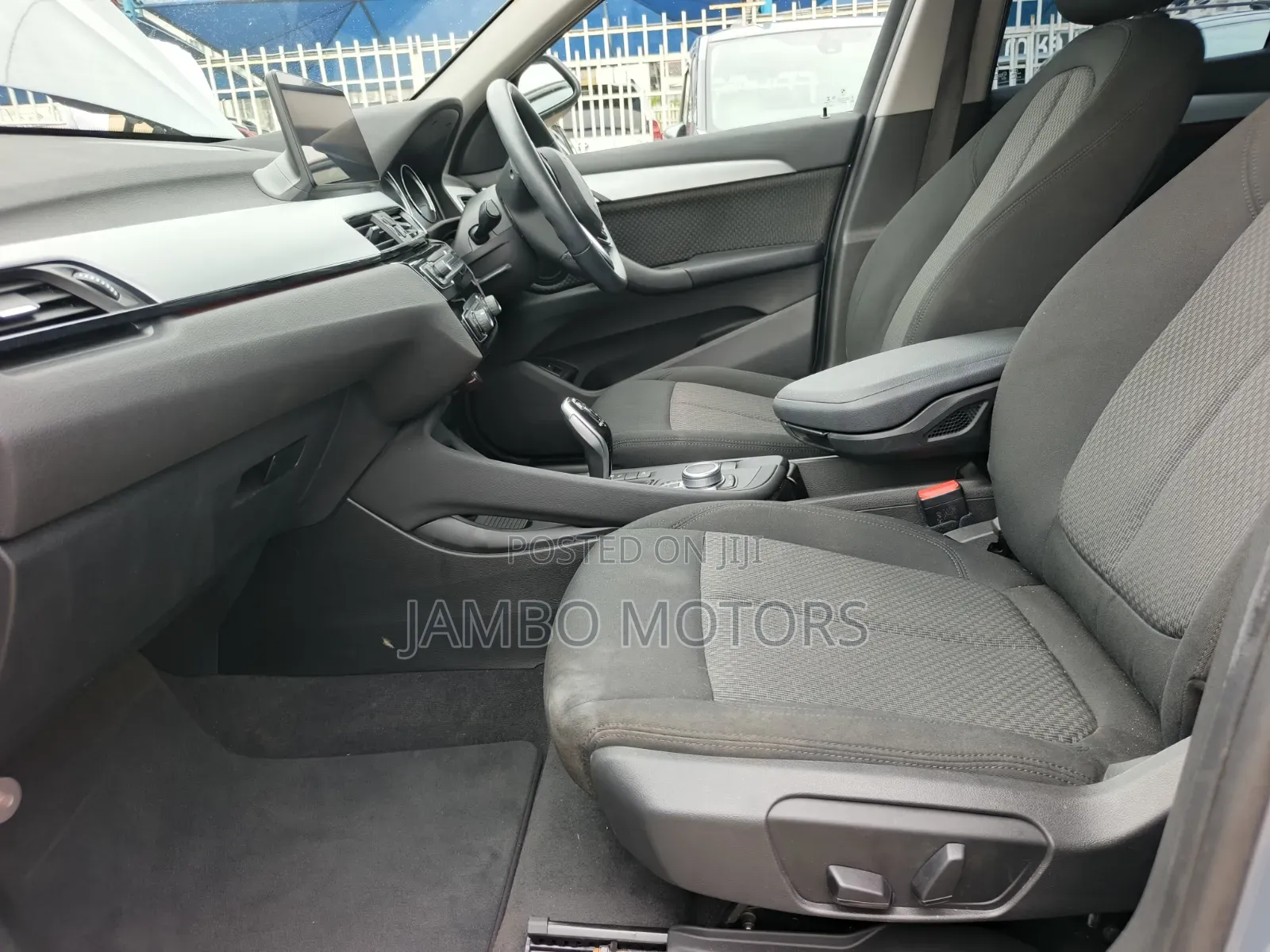 BMW X1 sDrive28i FWD 2020