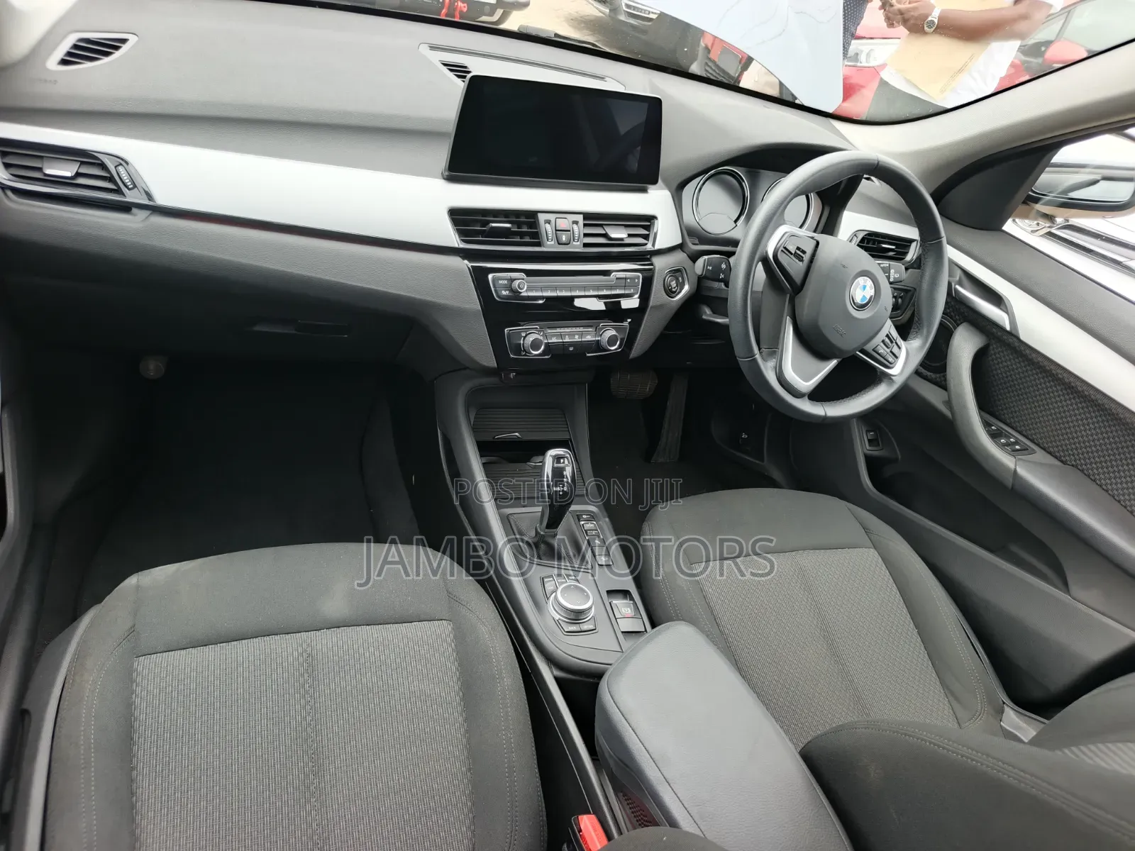 BMW X1 sDrive28i FWD 2020