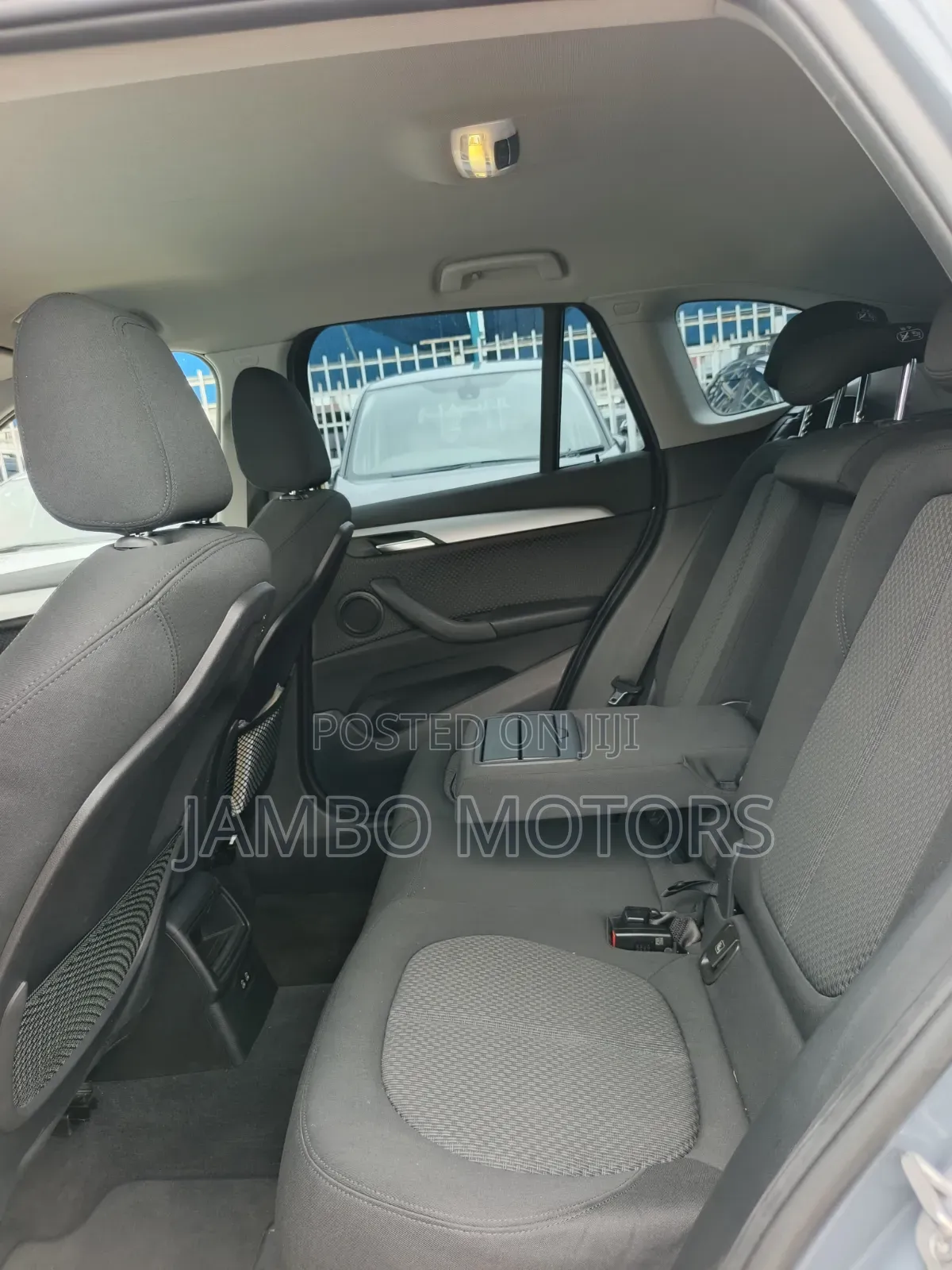BMW X1 sDrive28i FWD 2020