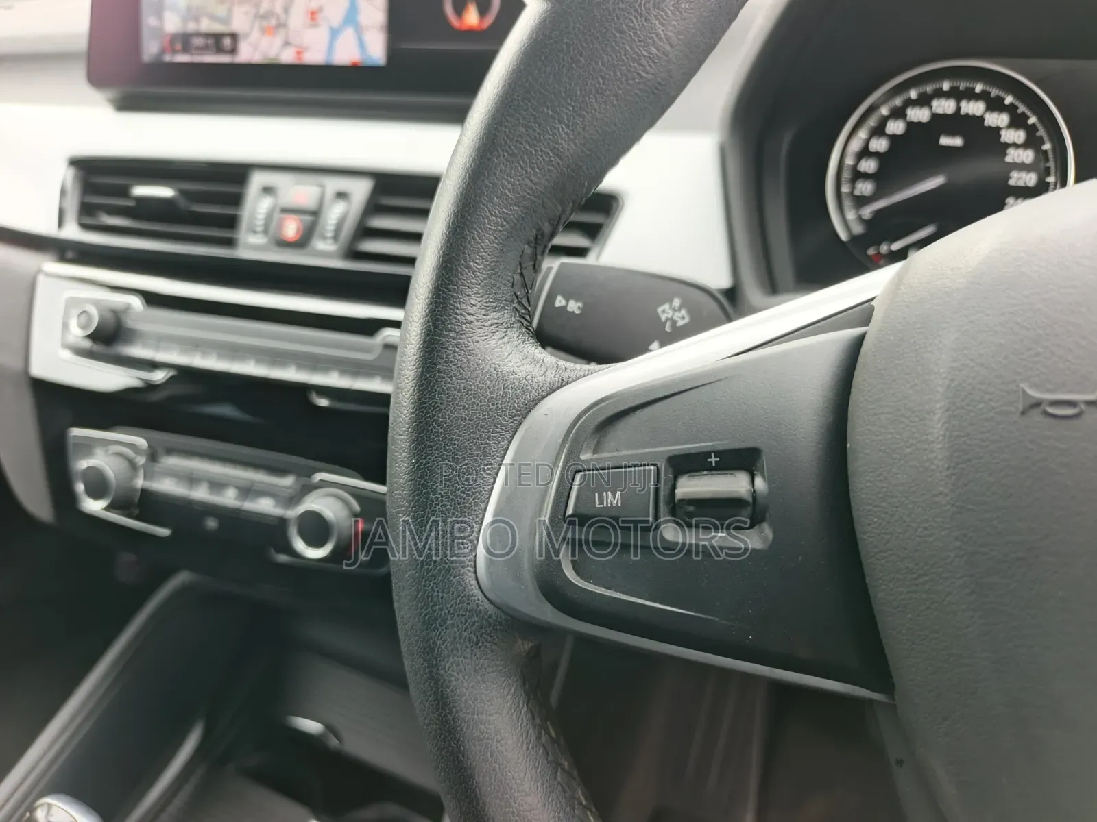 BMW X1 sDrive28i FWD 2020