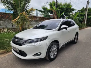 Toyota Harrier 2017 White