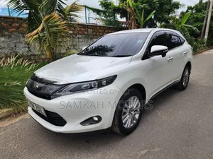 Toyota Harrier 2017 White