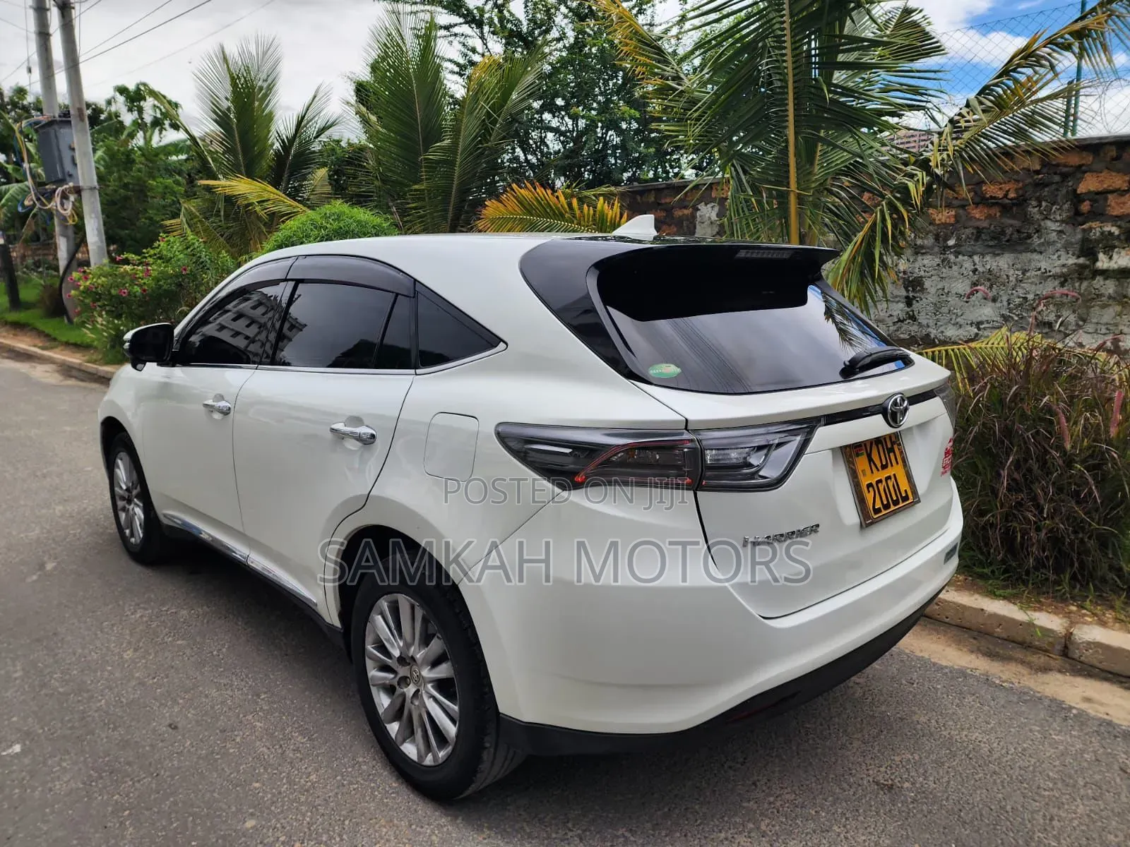 Toyota Harrier 2017 White