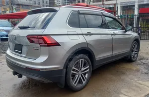 Volkswagen Tiguan 2019 Beige