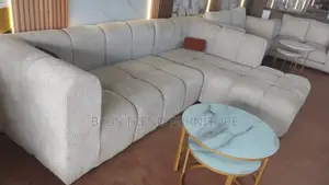 Cream Bubble Seat 6 Seater