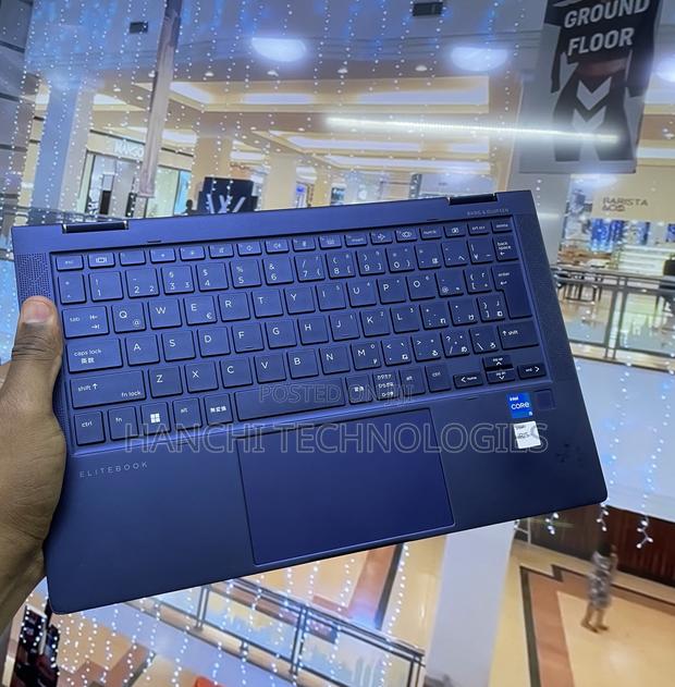 Laptop HP Dragonfly G2 16GB Intel Core i7 SSD 512GB - thumbnail 2