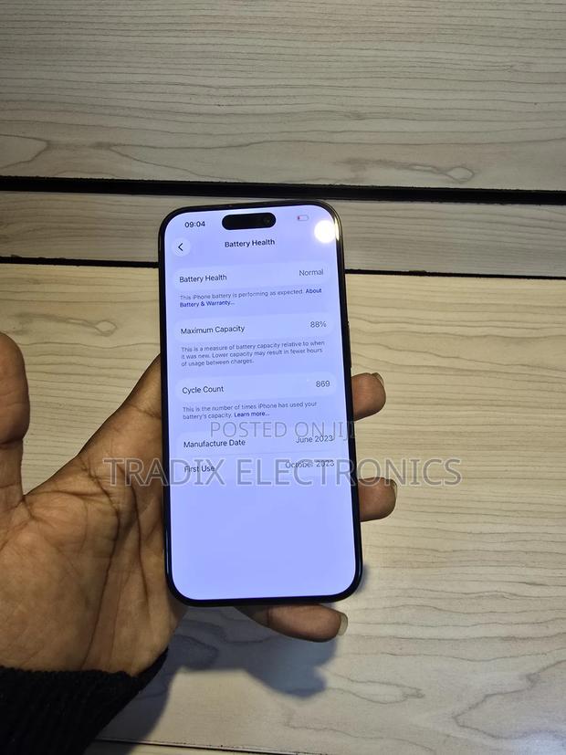 Apple iPhone 15 Pro 256 GB Blue - thumbnail 4