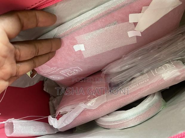 Michael Kors Authentic Products - thumbnail 7