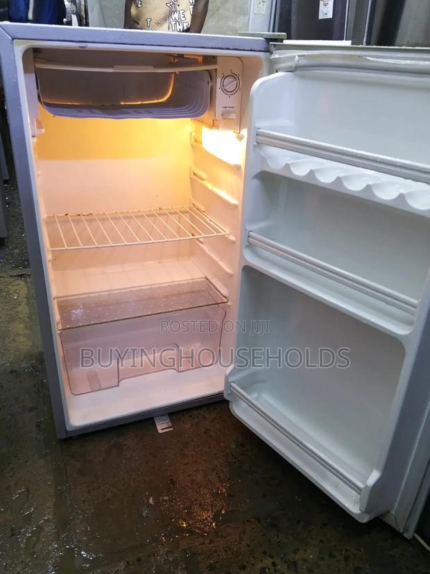 Ramtons 90l Used Locally Fridge - thumbnail 4