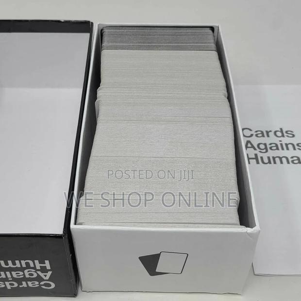 Cards Against Humanity Game - thumbnail 4