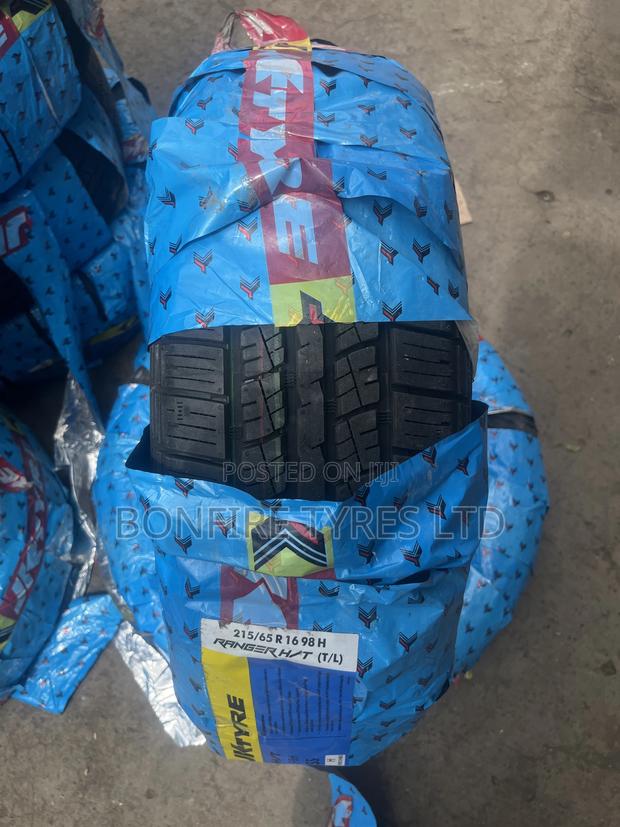 215/65r16 Jk