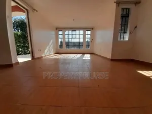 4bdrm Mansion in Gateway Mall Area for sale