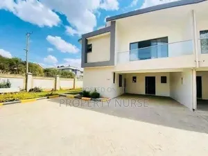 4bdrm Townhouse/Terrace in Gateway Mall Area for sale